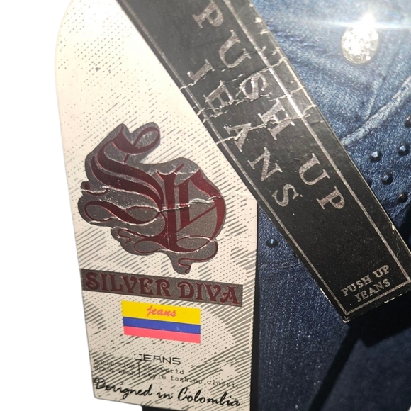 NWT Y2K Silver Diva High Waisted Push Up Jeans - Picture 4 of 4